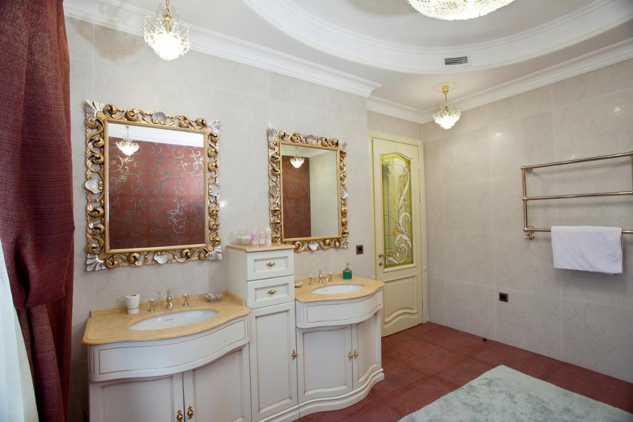 ホテル Bortnichi House キエフ エクステリア 写真