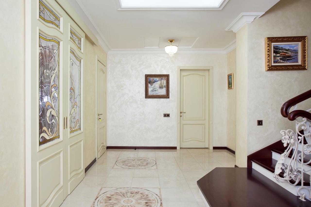 ホテル Bortnichi House キエフ エクステリア 写真